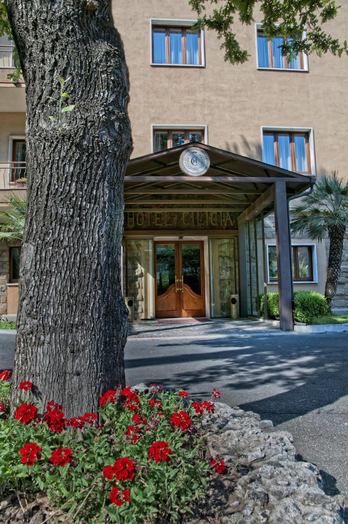 HOTEL CILICIA РИМ 3* (Италия) - от 9409 RUB | NOCHI